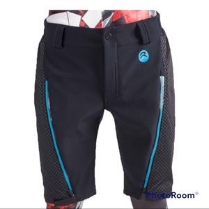 NWT Sync Stretch Race Short Size S